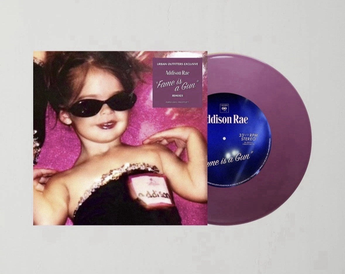 Addison Rae – Fame Is A Gun (UO Exclusive 7” Vinilo Morado) - Oh My Cd!